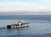 LOL决赛-边界与界碑，当福克斯在深圳的夜色中凿穿时间