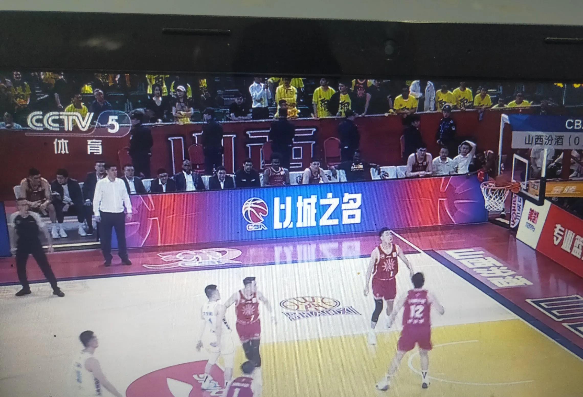 包含宁夏男篮力克山西，取得四连胜的词条