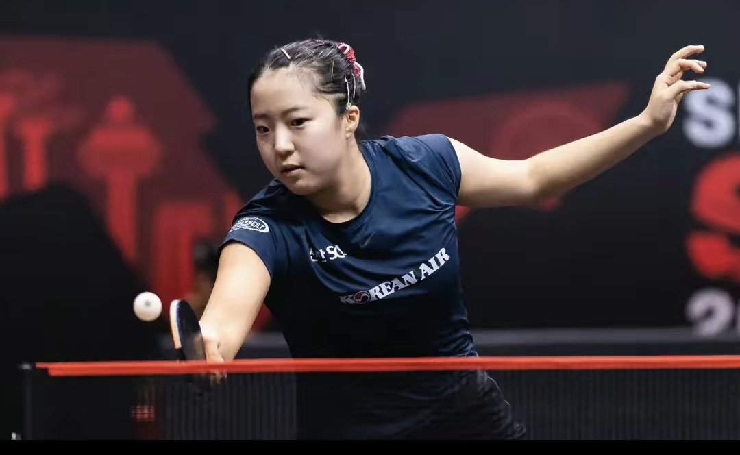 女选手在高级赛事中展现实力