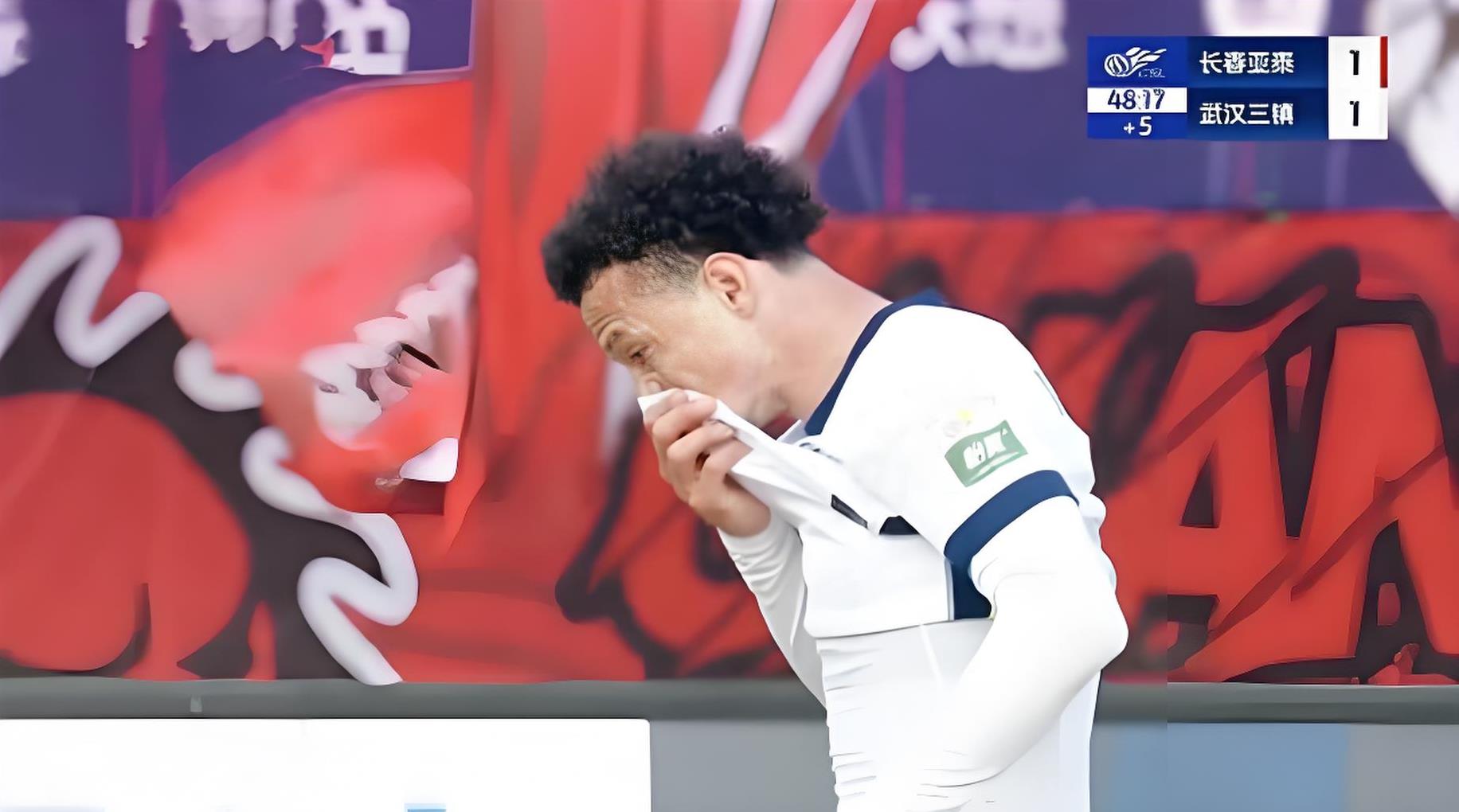 长春亚泰客场大败于天津权健，遭遇挫折的简单介绍