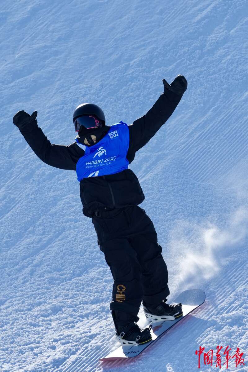 单板滑雪选手技压群雄，霸气侧漏的简单介绍