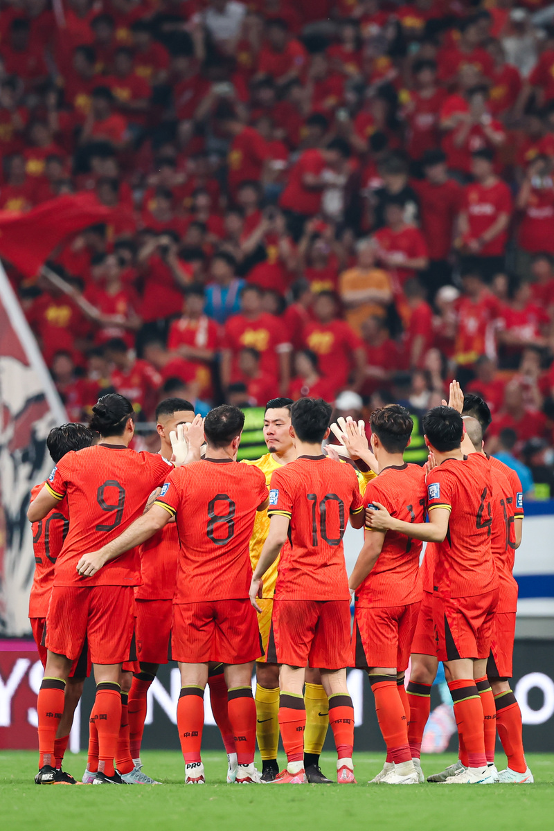 足球传奇诞生,亚洲杯赛将球场擂台上演 足球传奇诞生,亚洲杯赛将球场擂台上演