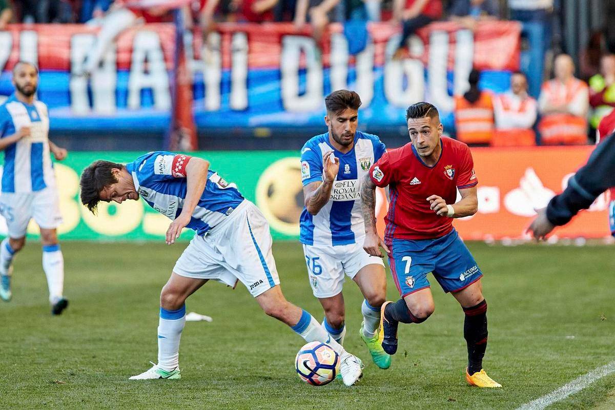 奥萨苏纳斩获重要客胜,脱离降级区 奥萨苏纳斩获重要客胜,脱离降级区