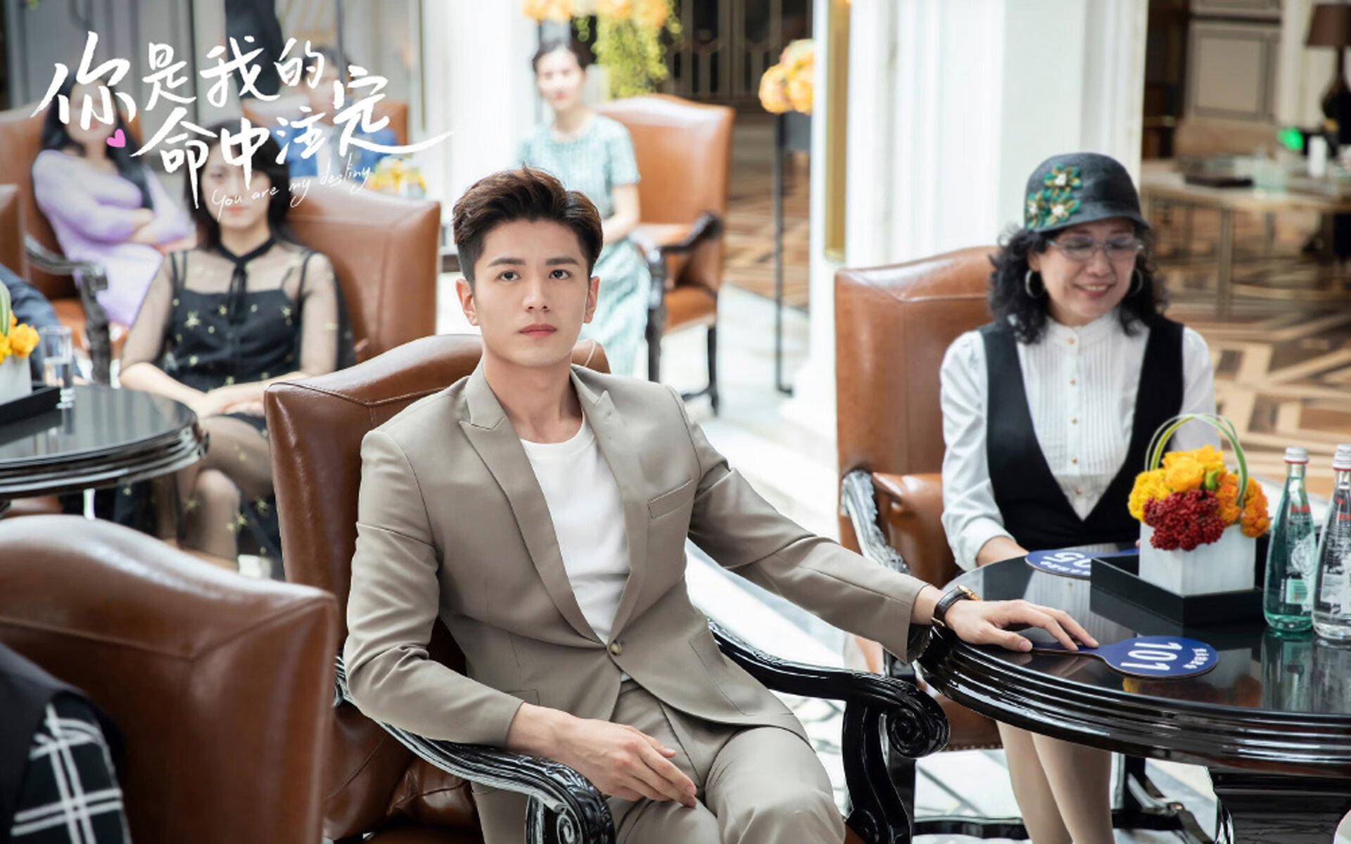 世界排名争夺战焦点战，高卢雄鸡的铁蹄与几内亚不屈的呐喊