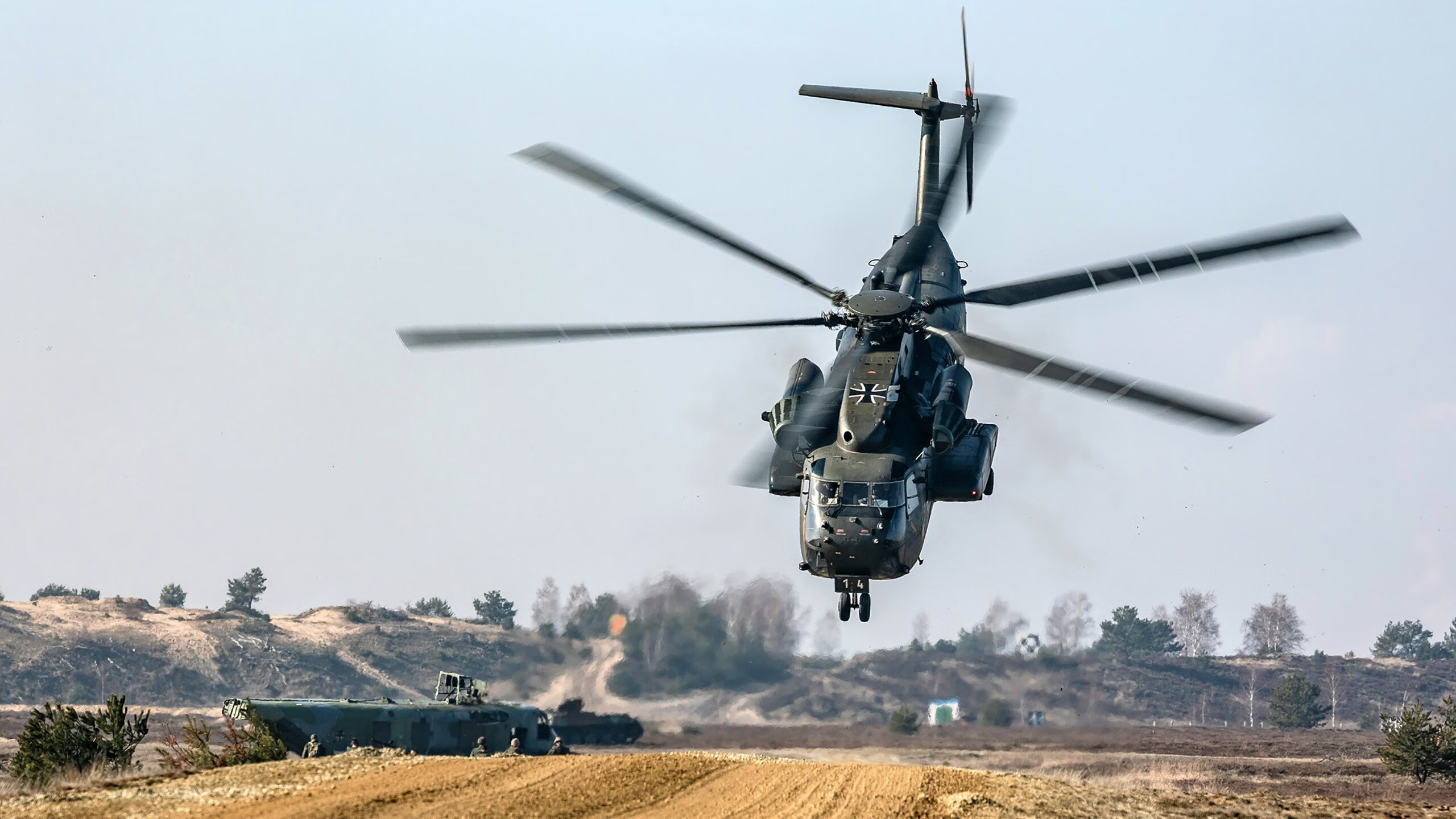 奥运足球淘汰赛,苏格兰险胜加纳,努涅斯关键战接管比赛彰显领袖风范