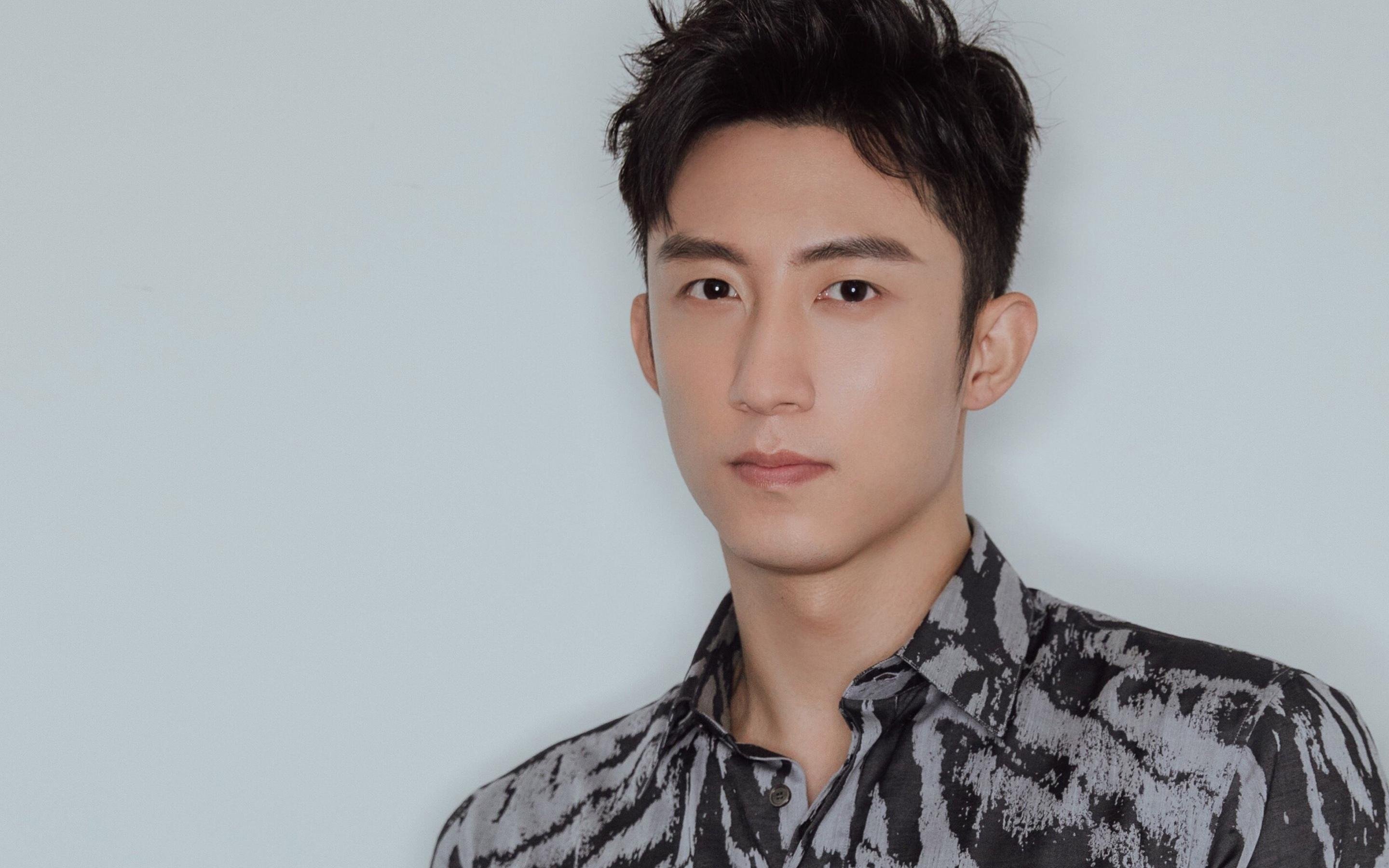 皮斯胡安的红土魔法，当塞维利亚的地狱主场遭遇那不勒斯的南意烈焰，唯有布鲁诺是硬仗的试金石