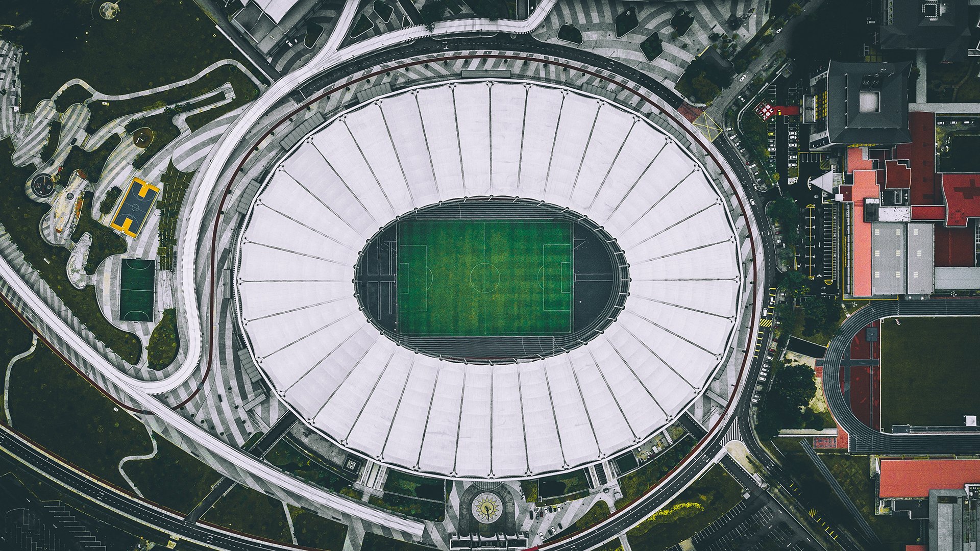 2026世界杯淘汰赛,伊拉克黑马横扫匈牙利,莱万独木难支,临场调整定乾坤